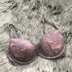 Victoria’s Secret very sexy gray push bra 💕